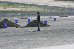 randy_looking_dirt